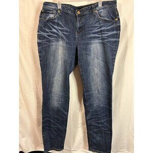ZCO Premium Women's Jeans Size 20 Distressed Whiskering Fading  5 Pocket EUC